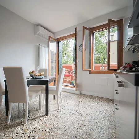 Venier Apartment Venice
